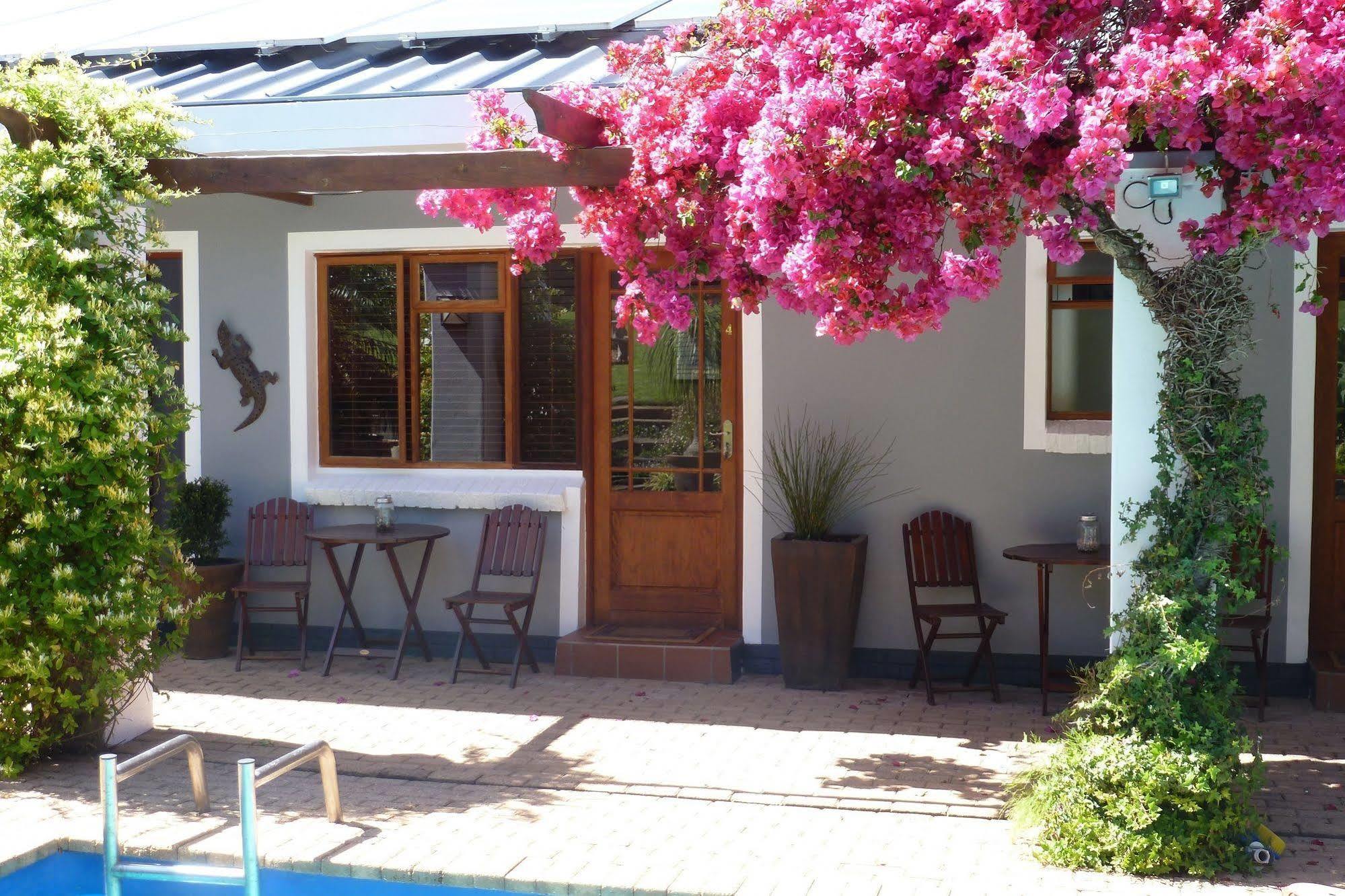 Marula Lodge Swellendam Exterior photo