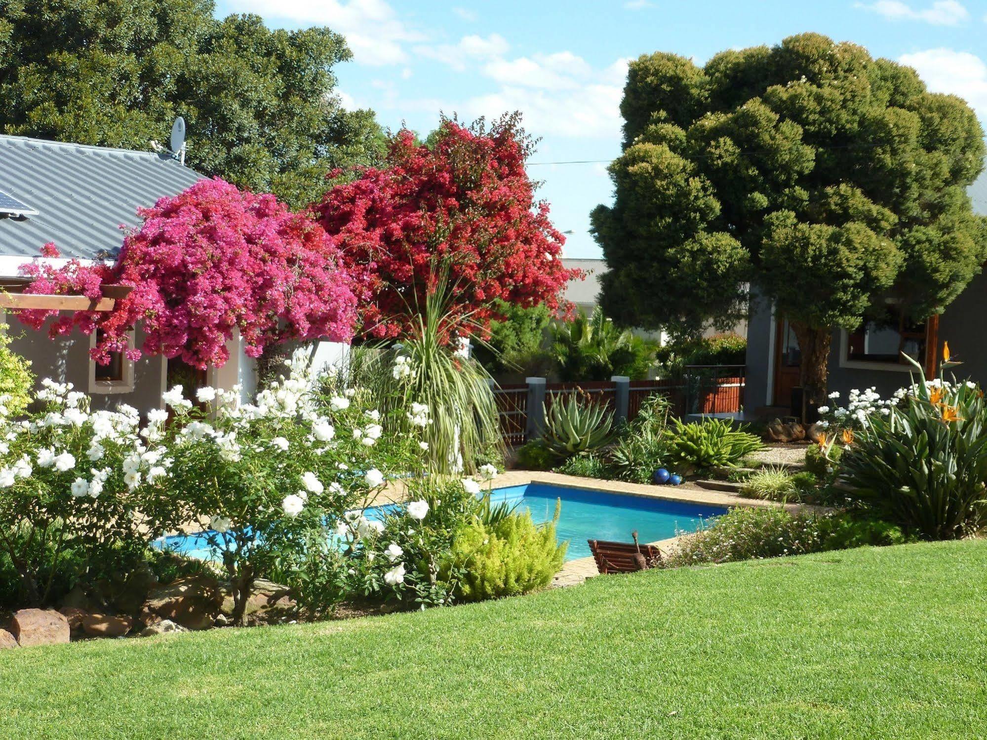 Marula Lodge Swellendam Exterior photo